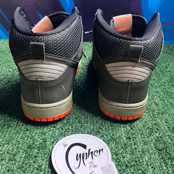 Nike Dunk High Premium Shield (2014) - Picture 4 of 7